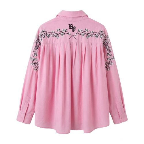 bandeja de plata camisa de vestir rosa