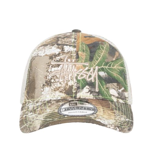 Stüssy New Era 9Twenty Basic Trucker Real Tree Edge