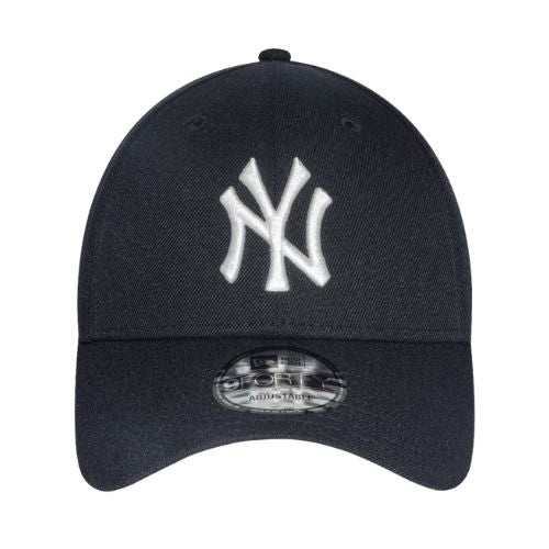 FRSH X Bad Bunny New Era  940 Yankee Dad Hat